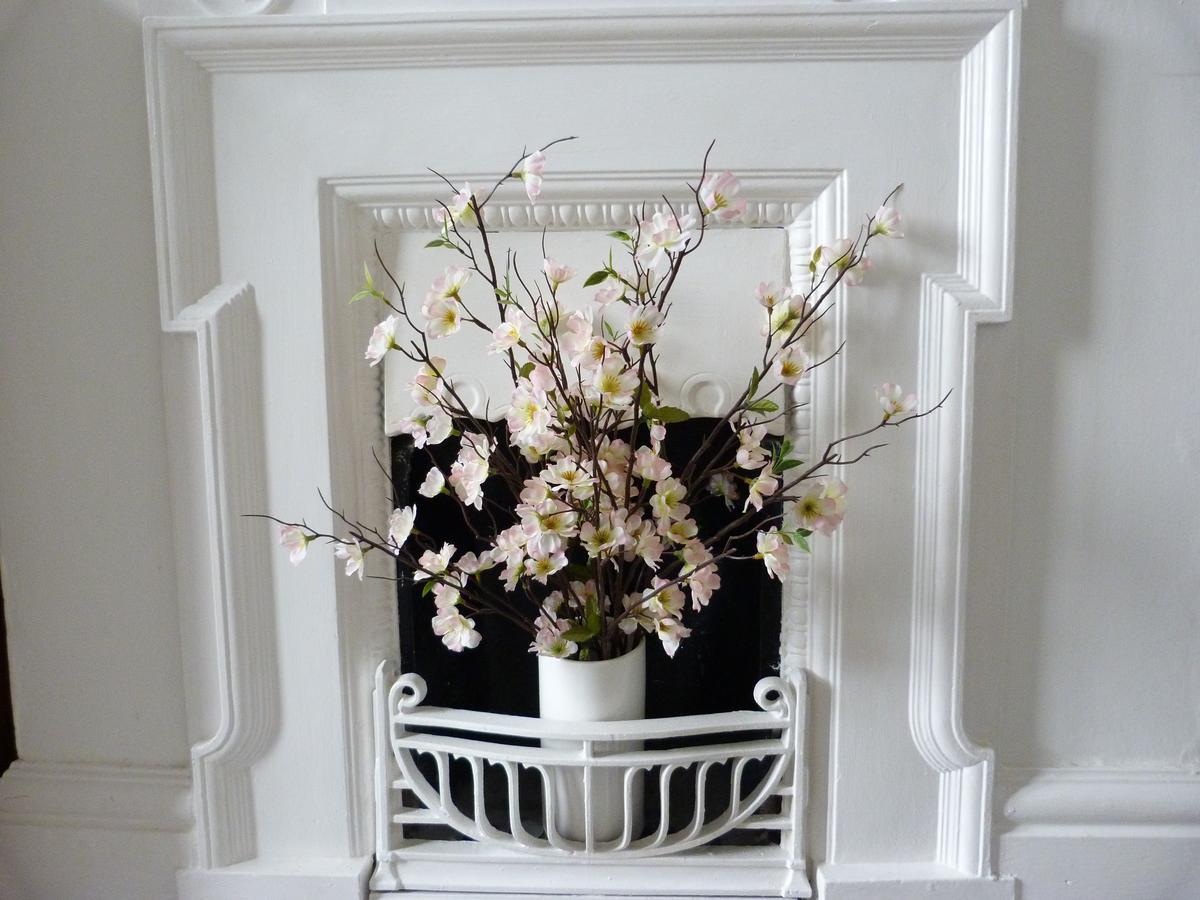 เดอะ โอลด์ รีโทรี่ บีแอนด์บี Bed & Breakfast ซอลส์บรี ภายนอก รูปภาพ